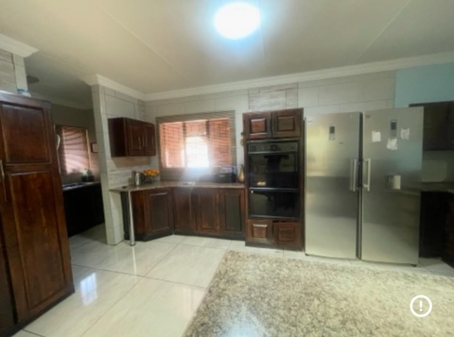 To Let 3 Bedroom Property for Rent in Klippoortjie A H Gauteng