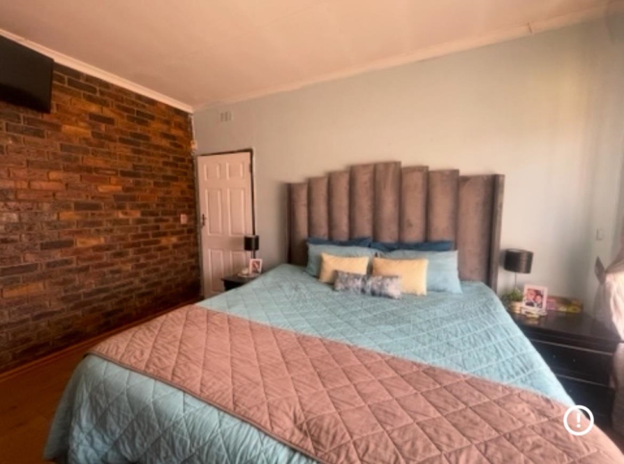 To Let 3 Bedroom Property for Rent in Klippoortjie A H Gauteng