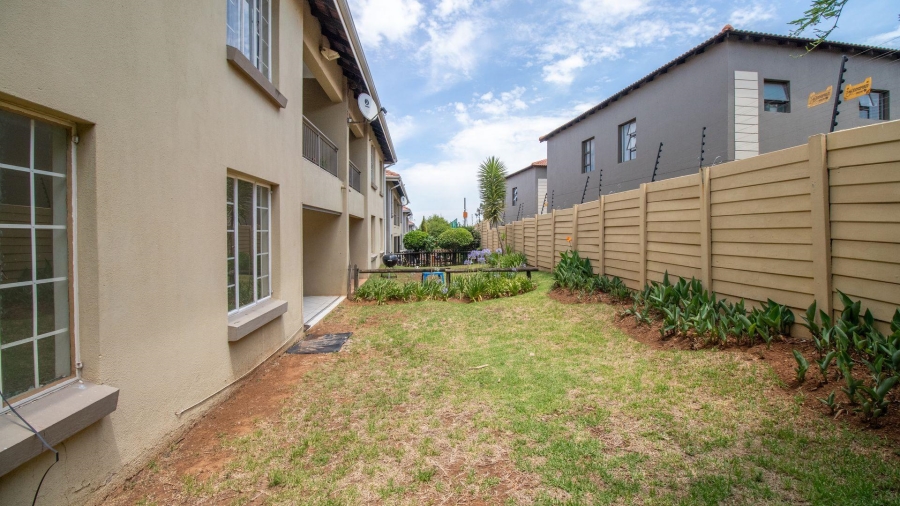 2 Bedroom Property for Sale in Goedeburg Gauteng