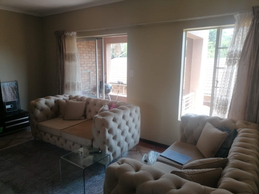 2 Bedroom Property for Sale in Equestria Gauteng