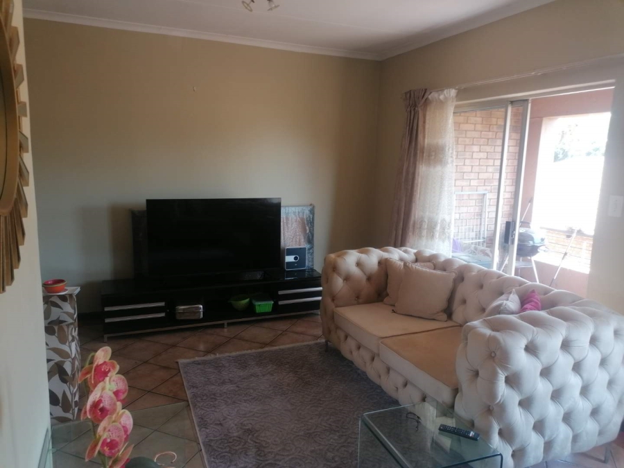 2 Bedroom Property for Sale in Equestria Gauteng