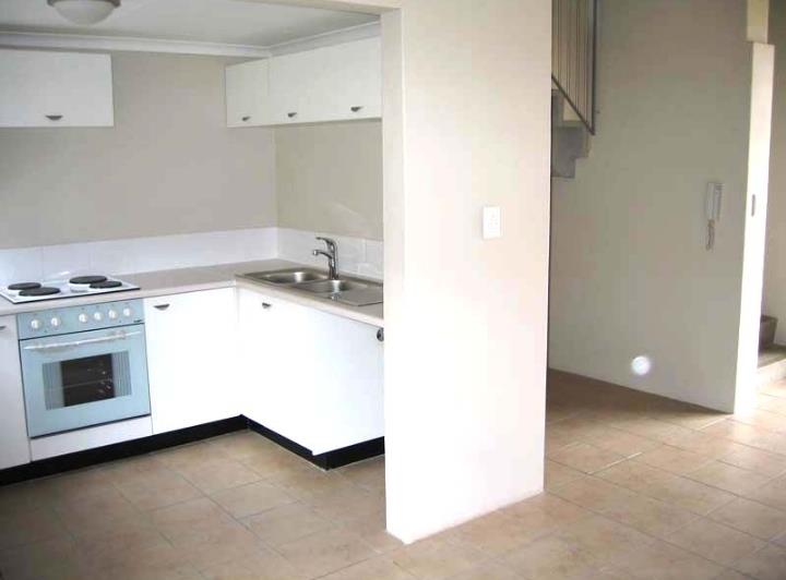 To Let 1 Bedroom Property for Rent in Houghton Gauteng