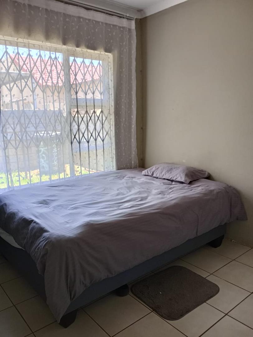 To Let 3 Bedroom Property for Rent in Sharon Park Gauteng