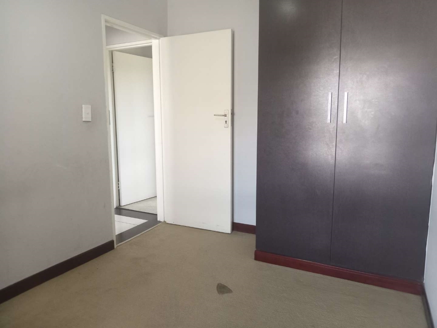 To Let 2 Bedroom Property for Rent in Noordwyk Gauteng