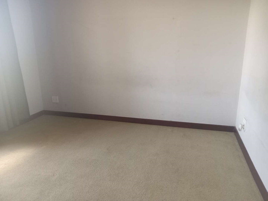 To Let 2 Bedroom Property for Rent in Noordwyk Gauteng