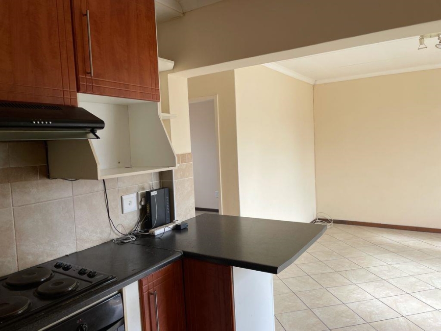 To Let 2 Bedroom Property for Rent in Noordwyk Gauteng