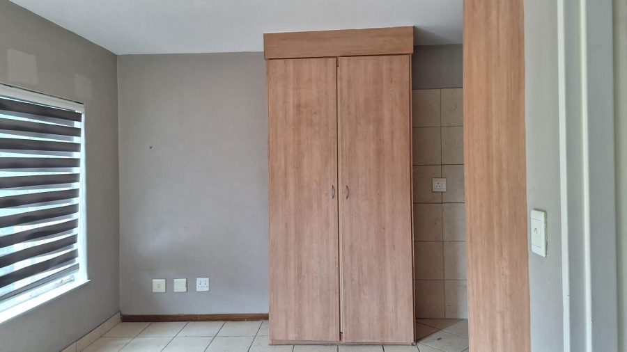 To Let 0 Bedroom Property for Rent in Auckland Park Gauteng