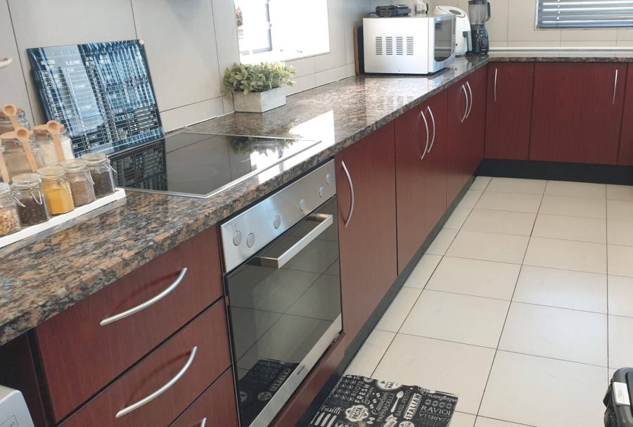 3 Bedroom Property for Sale in Jackal Creek Golf Estate Gauteng