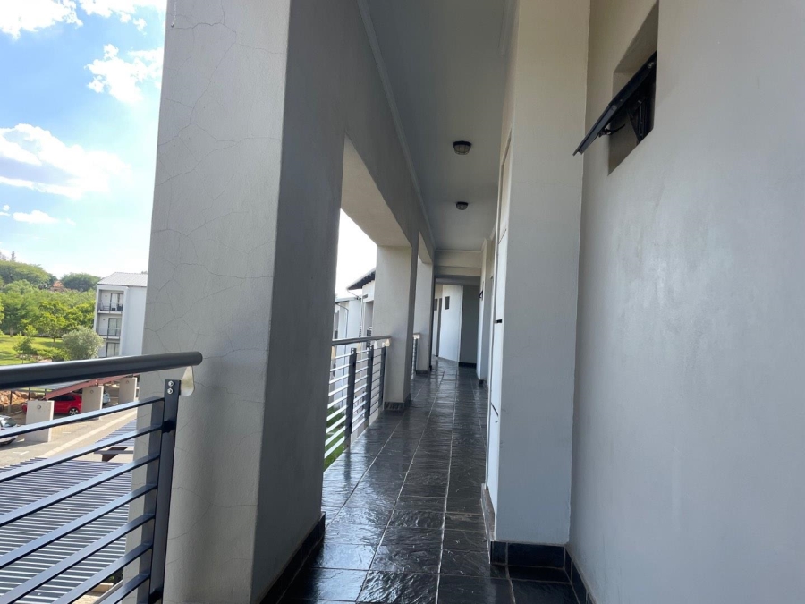 To Let 2 Bedroom Property for Rent in Jackal Creek Golf Estate Gauteng