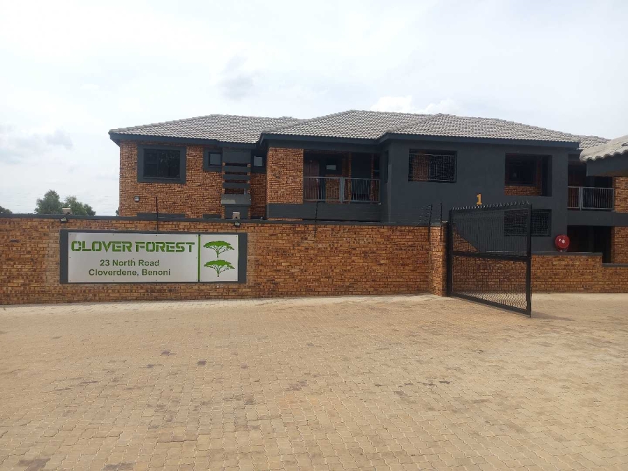 To Let 3 Bedroom Property for Rent in Cloverdene Gauteng