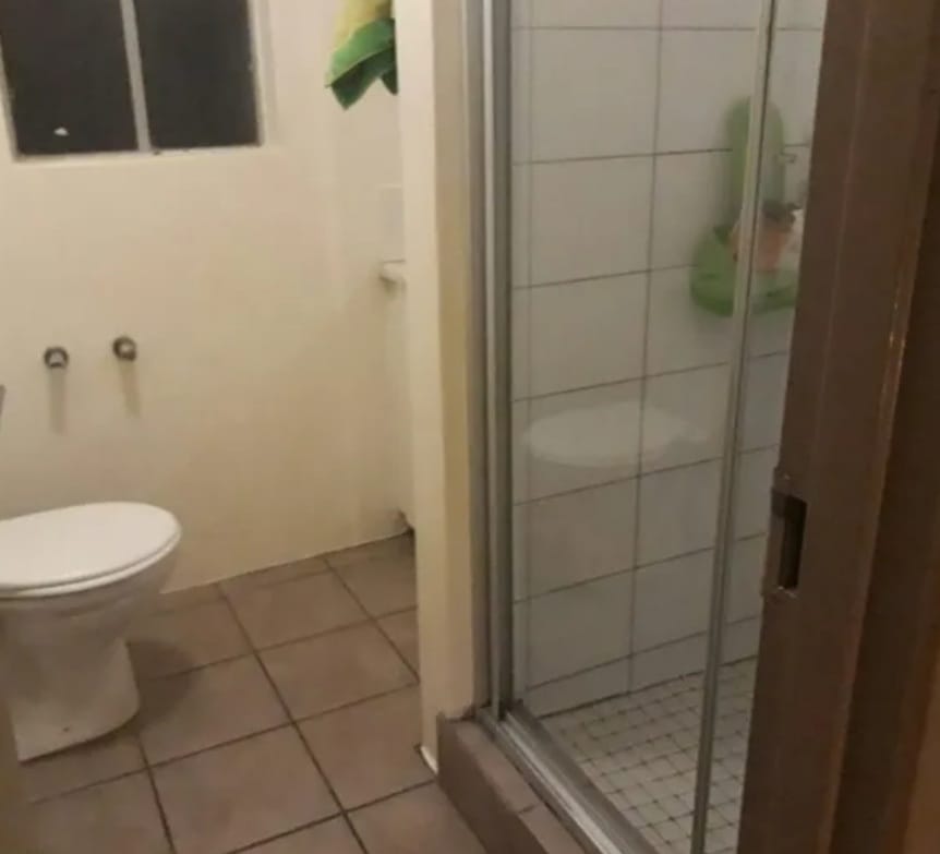 To Let 1 Bedroom Property for Rent in Houghton Gauteng