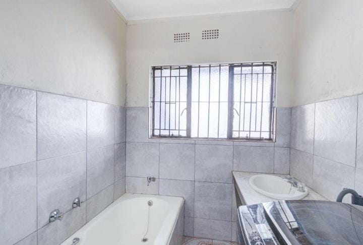 4 Bedroom Property for Sale in Roodepoort Gauteng