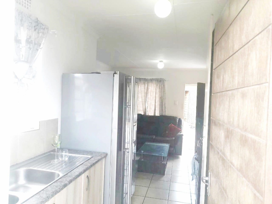 To Let 3 Bedroom Property for Rent in Savanna City Gauteng