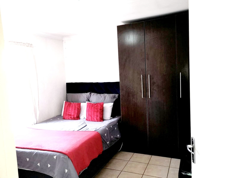 To Let 3 Bedroom Property for Rent in Savanna City Gauteng