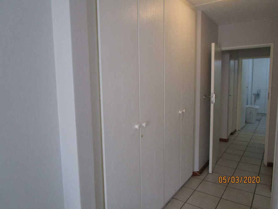 To Let 2 Bedroom Property for Rent in Morningside Gauteng