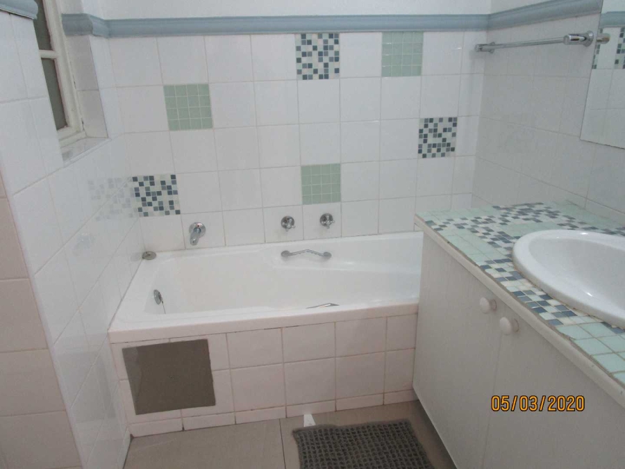 To Let 2 Bedroom Property for Rent in Morningside Gauteng