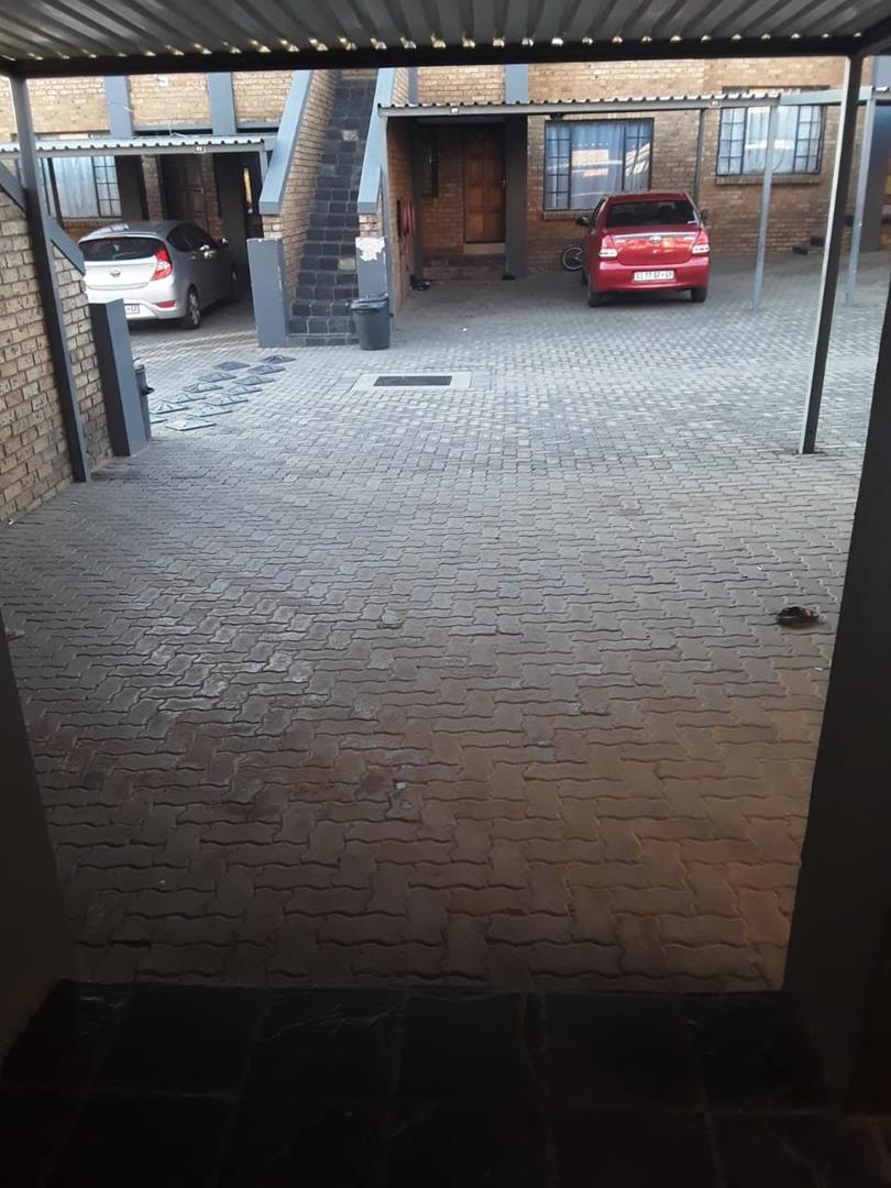 To Let 3 Bedroom Property for Rent in Elspark Gauteng