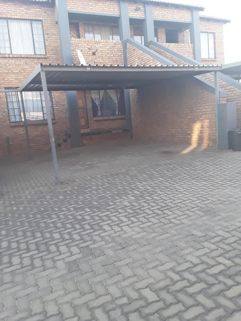 To Let 3 Bedroom Property for Rent in Elspark Gauteng