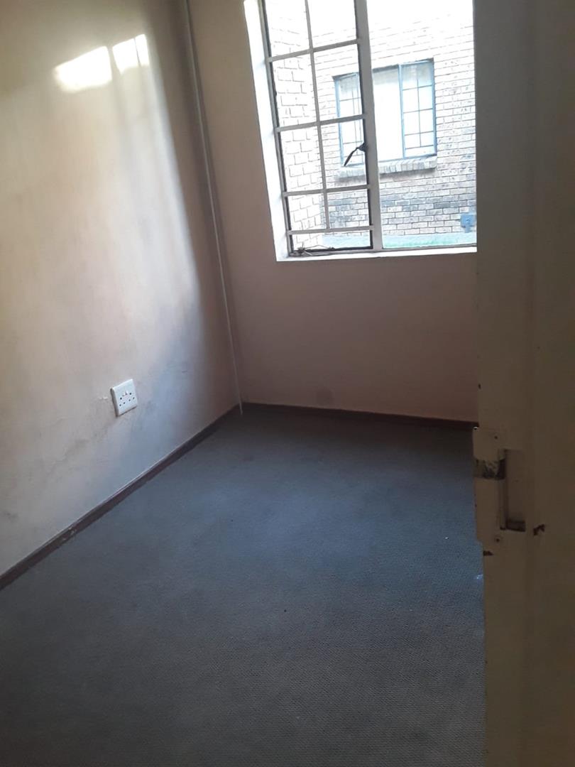 To Let 3 Bedroom Property for Rent in Elspark Gauteng