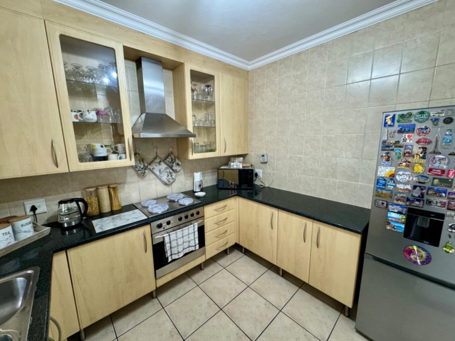 2 Bedroom Property for Sale in Bassonia Gauteng