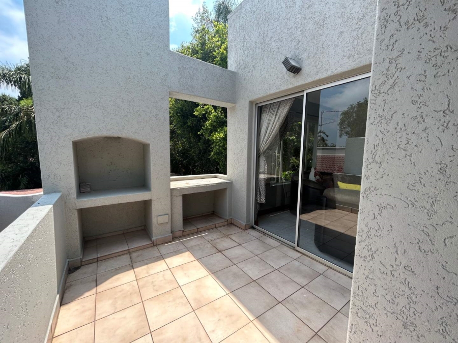 To Let 1 Bedroom Property for Rent in Sunninghill Gauteng