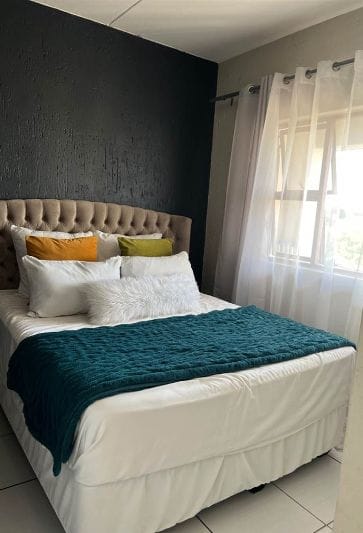 To Let 2 Bedroom Property for Rent in Paulshof Gauteng