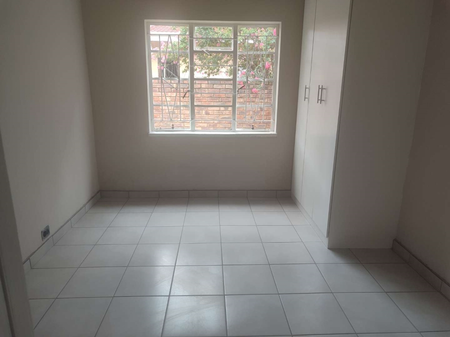 3 Bedroom Property for Sale in Eloffsdal Gauteng