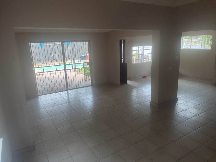 3 Bedroom Property for Sale in Eloffsdal Gauteng