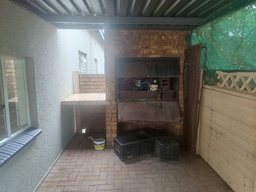 3 Bedroom Property for Sale in Eloffsdal Gauteng