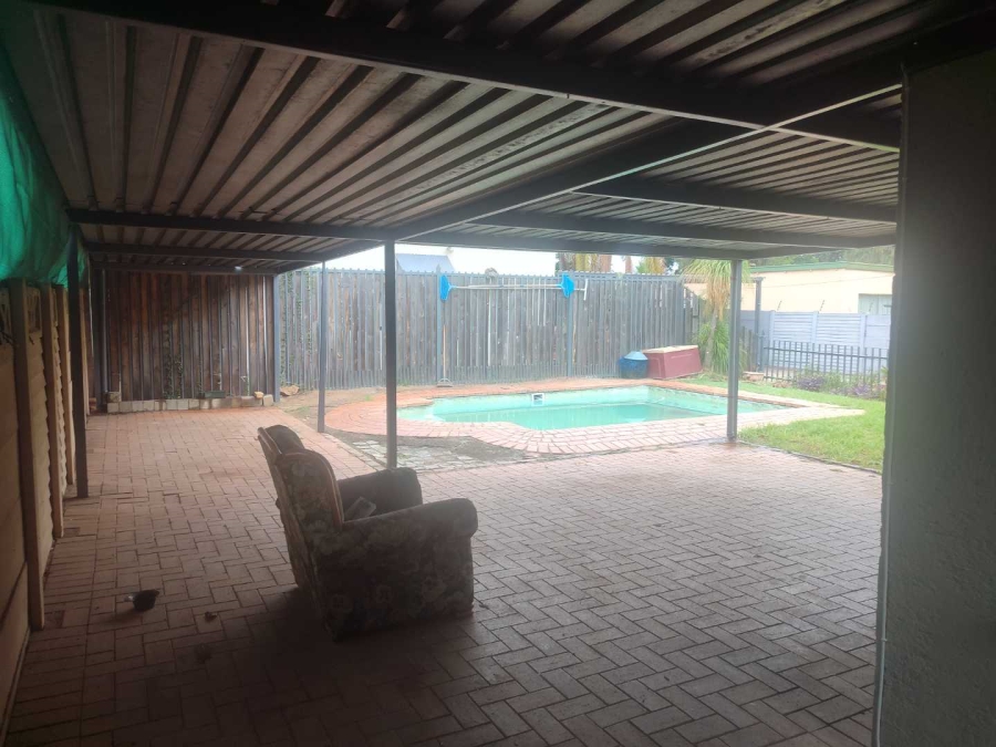 3 Bedroom Property for Sale in Eloffsdal Gauteng