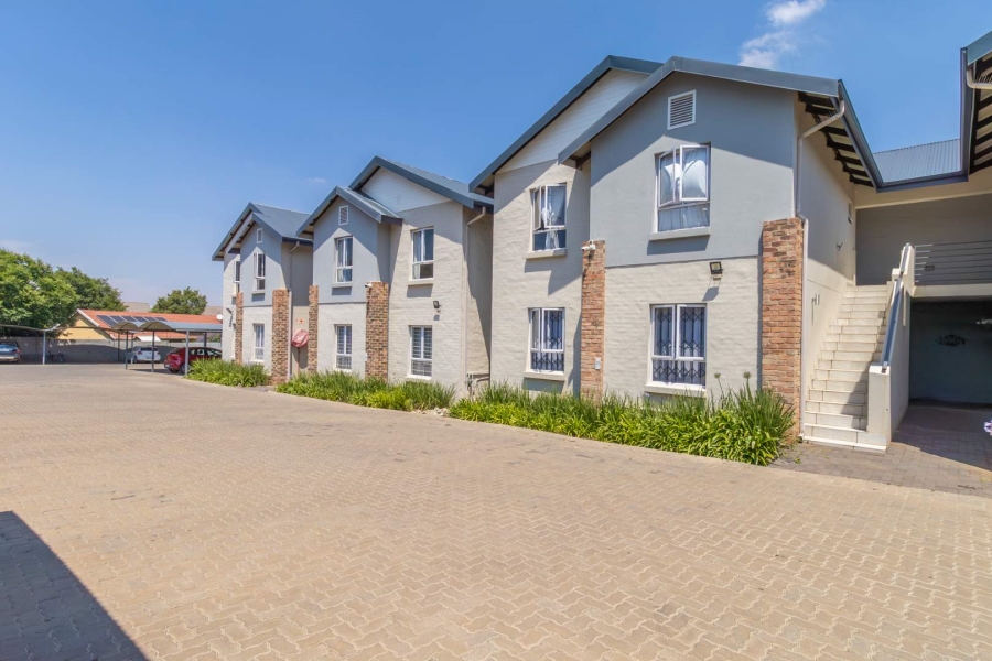 2 Bedroom Property for Sale in Malanshof Gauteng