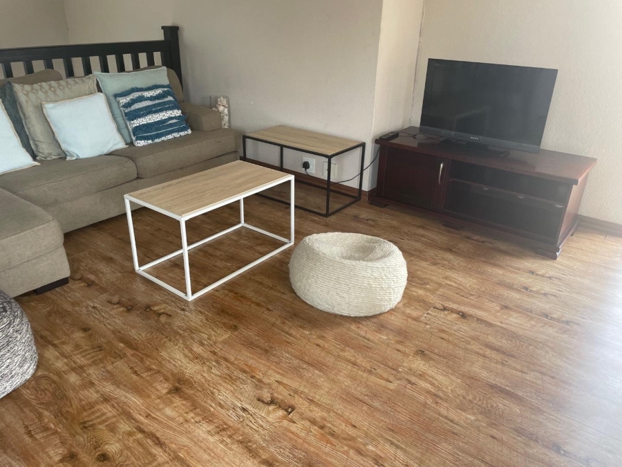 To Let 2 Bedroom Property for Rent in Morningside Gauteng