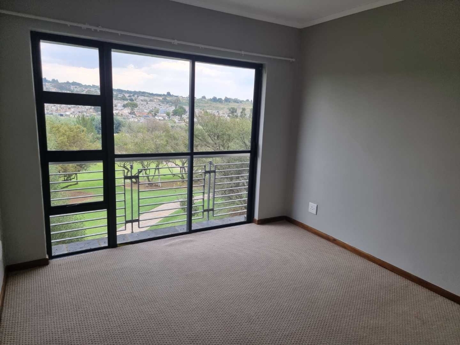 2 Bedroom Property for Sale in Jackal Creek Golf Estate Gauteng