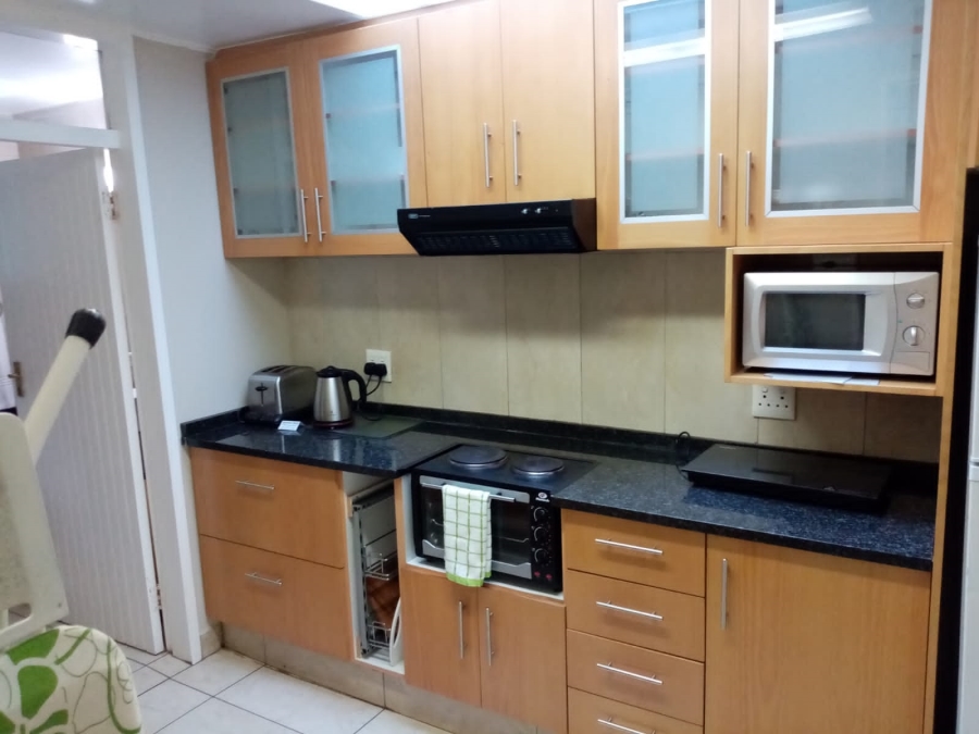 To Let 2 Bedroom Property for Rent in Linden Gauteng