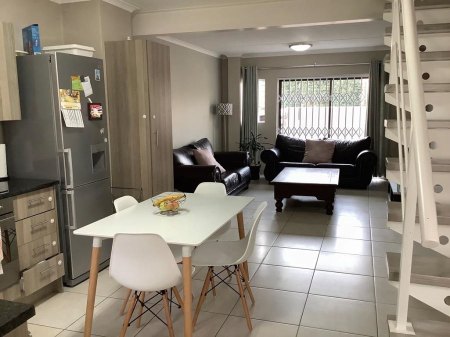 To Let 3 Bedroom Property for Rent in Ferndale Gauteng