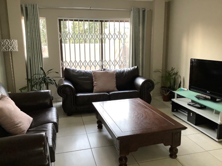 To Let 3 Bedroom Property for Rent in Ferndale Gauteng