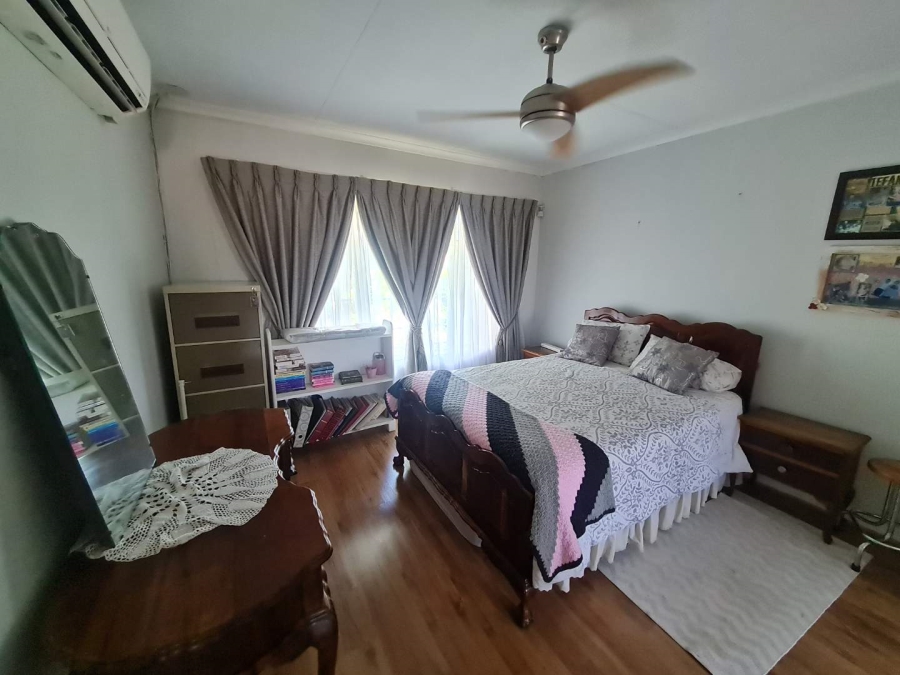 2 Bedroom Property for Sale in Eldoraigne Gauteng