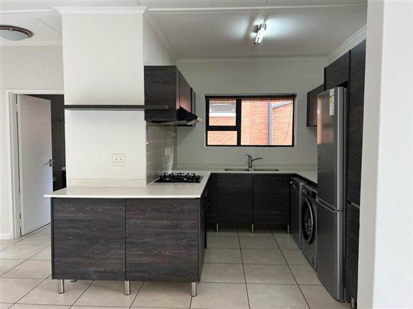 To Let 3 Bedroom Property for Rent in Olivedale Gauteng