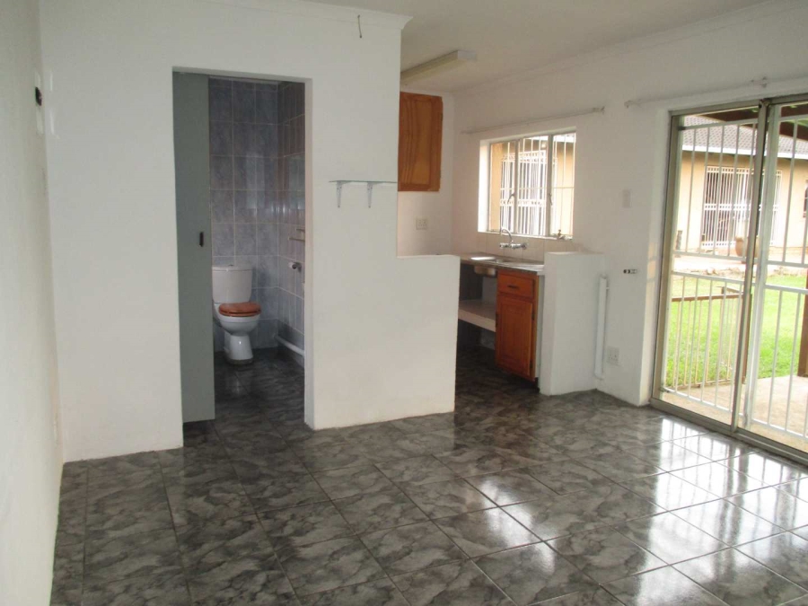 3 Bedroom Property for Sale in Albertsdal Gauteng