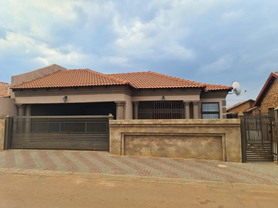 3 Bedroom Property for Sale in Soshanguve XX Gauteng