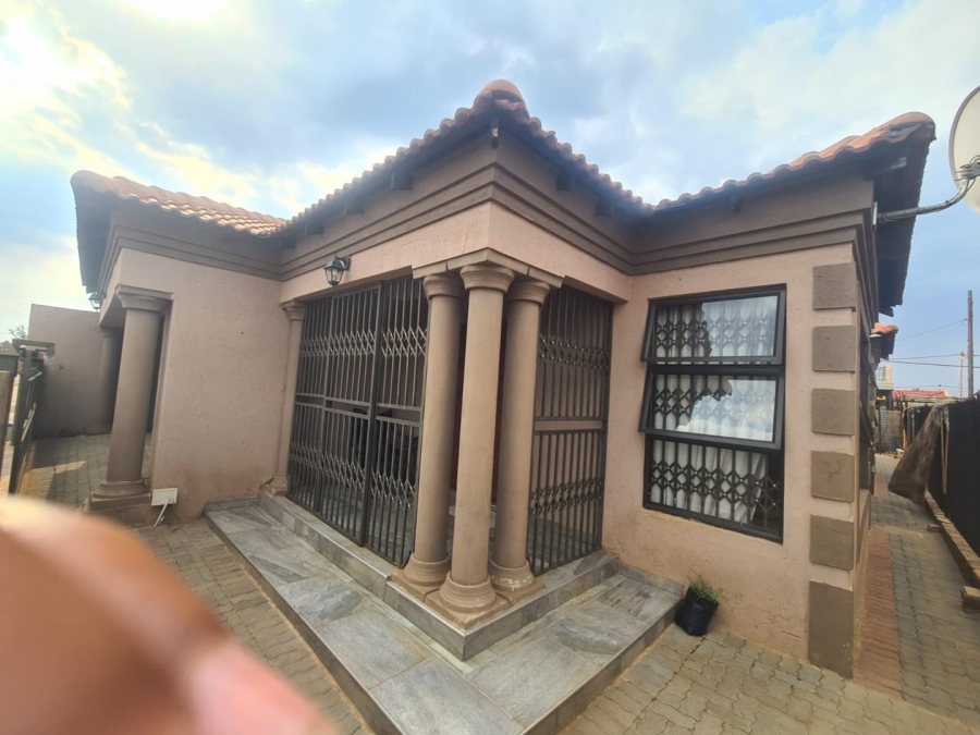 3 Bedroom Property for Sale in Soshanguve XX Gauteng