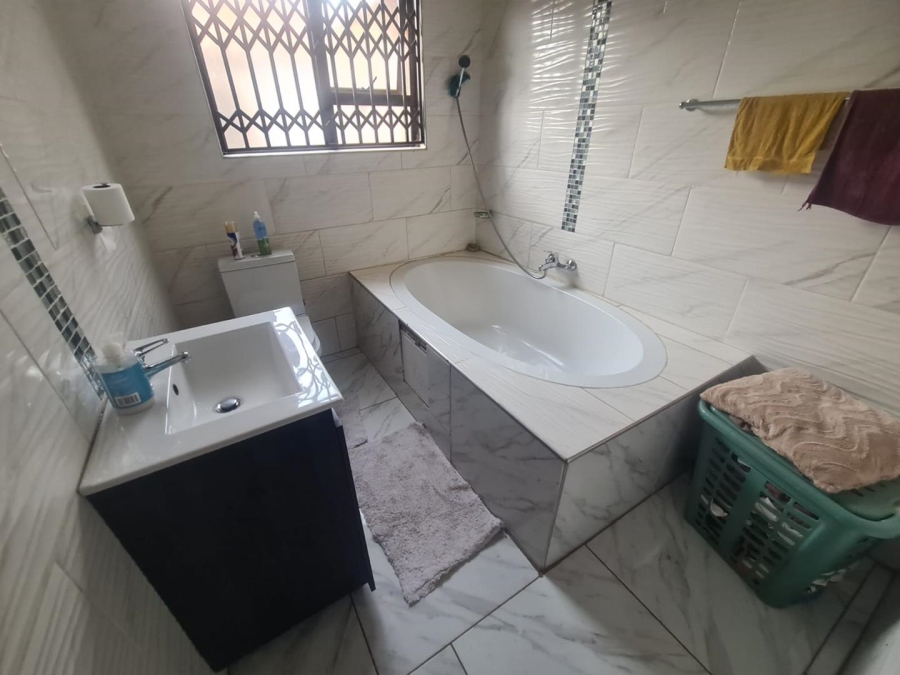 3 Bedroom Property for Sale in Soshanguve XX Gauteng