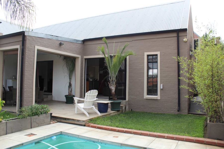 2 Bedroom Property for Sale in North Riding Gauteng