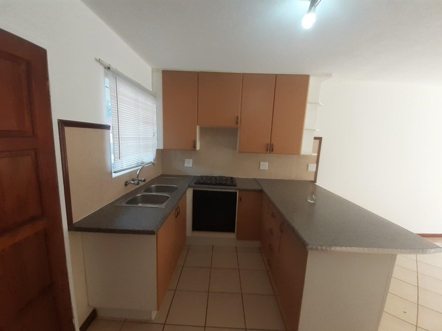 2 Bedroom Property for Sale in Noordwyk Gauteng