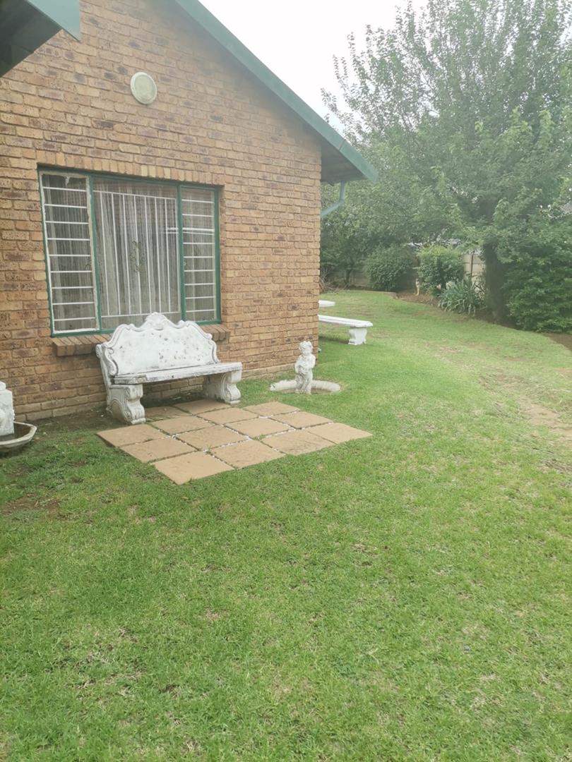 4 Bedroom Property for Sale in Dalpark Gauteng