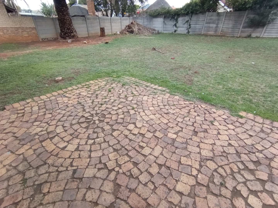 To Let 3 Bedroom Property for Rent in Terenure Gauteng