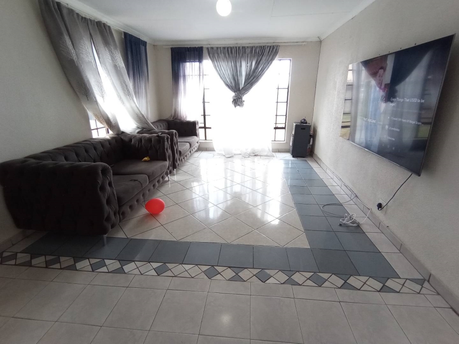 To Let 3 Bedroom Property for Rent in Terenure Gauteng