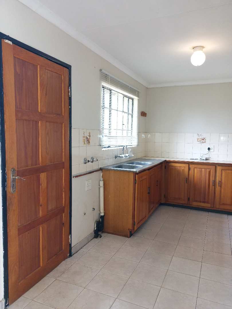 To Let 3 Bedroom Property for Rent in Terenure Gauteng