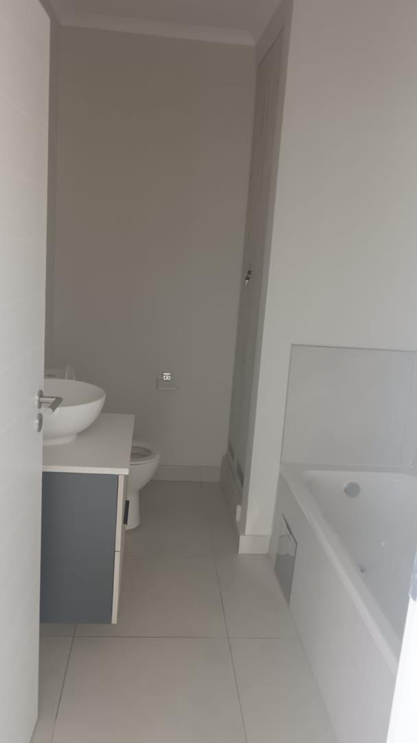 To Let 2 Bedroom Property for Rent in Midrand Gauteng