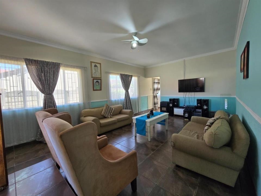 3 Bedroom Property for Sale in General Albertspark Gauteng